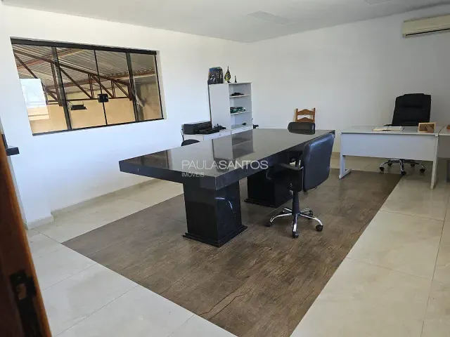 Galpão / Barracão com 224m², à venda ou para alugar, no bairro Wanel Ville em Sorocaba