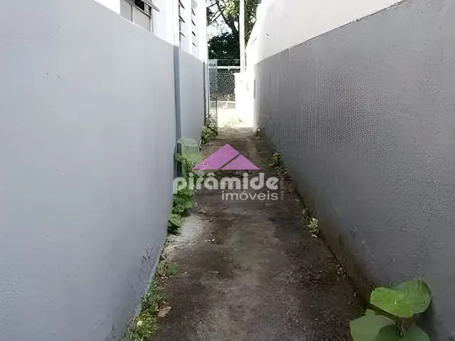 Galpão / Barracão com 250m², à venda ou para alugar, no bairro Jardim Paulista em São José dos Campos