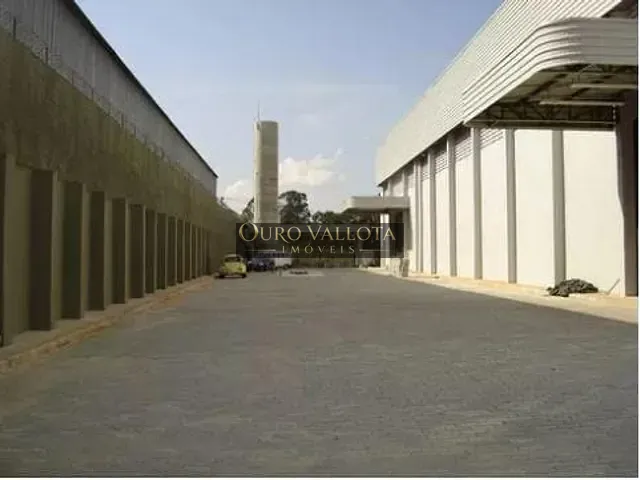 Galpão / Barracão com 5090m², para alugar, no bairro Cidade Aracilia em Guarulhos