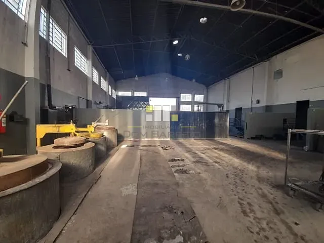 Galpão / Barracão com 965m², à venda, no bairro Parque das Indústrias (Nova Veneza) em Sumaré