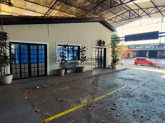 Galpão / Barracão com 400m², para alugar, no bairro Vila Sanches em São José dos Campos
