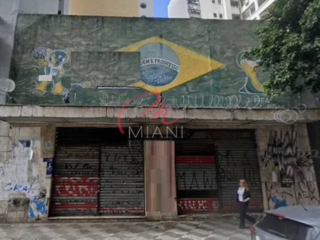 Galpão / Barracão com 750m², para alugar, no bairro Santa Efigênia em São Paulo