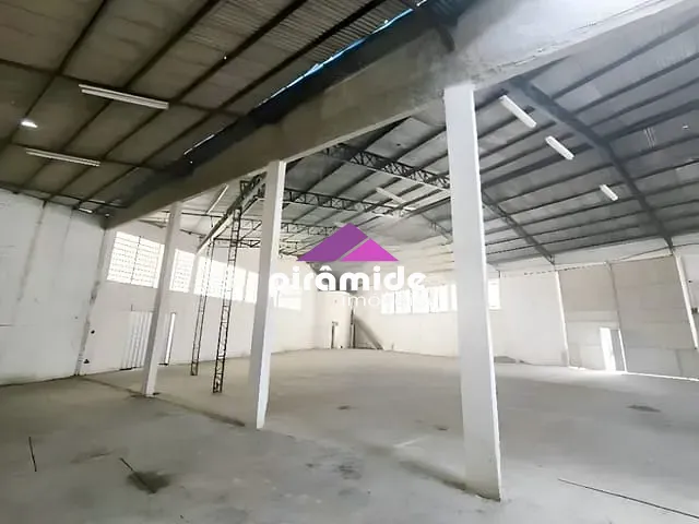 Galpão / Barracão com 1000m², à venda ou para alugar, no bairro Jardim Satélite em São José dos Campos