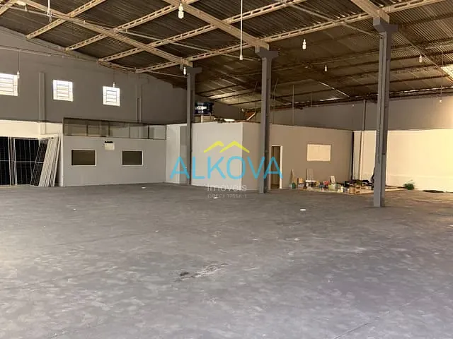 Galpão / Barracão com 1250m², para alugar, no bairro Jardim Motorama em São José dos Campos