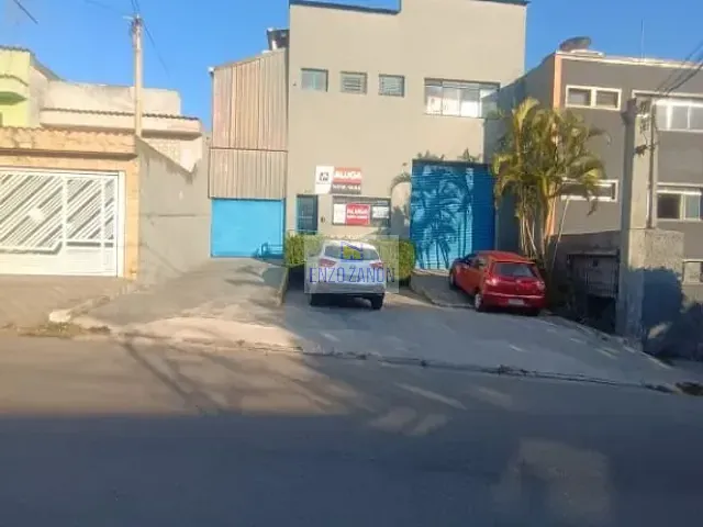 Galpão / Barracão com 400m², para alugar, no bairro Jordanópolis em São Bernardo do Campo