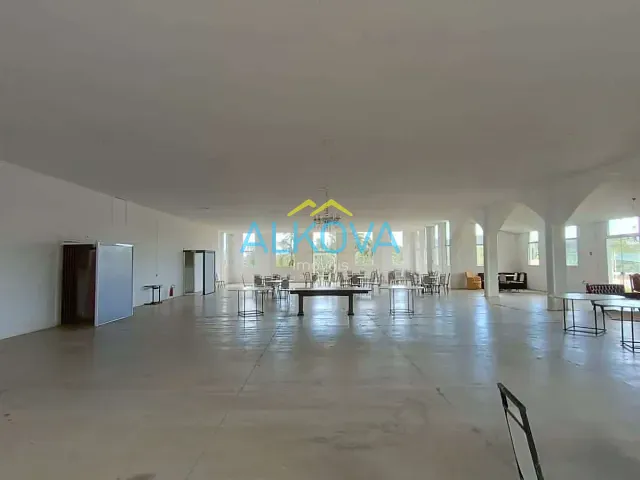 Galpão / Barracão com 5000m², para alugar, no bairro Jardim Colônia em Jacareí