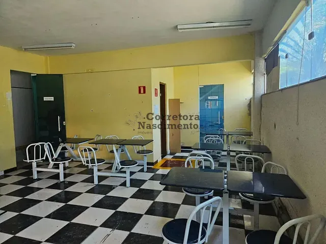Galpão / Barracão com 1000m², à venda, no bairro Jardim California em Jacareí