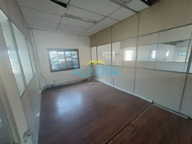 Galpão / Barracão com 500m², para alugar, no bairro Chácaras Reunidas em São José dos Campos