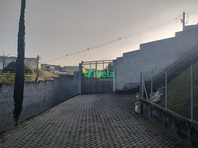 Galpão / Barracão para alugar, no bairro Rio Abaixo em Itaquaquecetuba