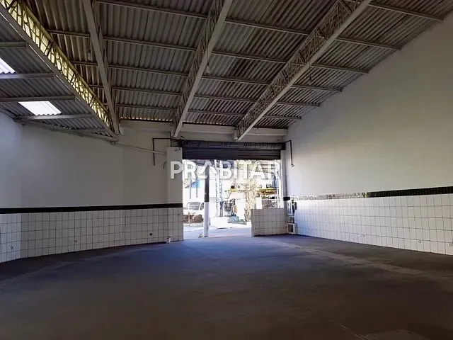 Galpão / Barracão com 450m², para alugar, no bairro Vila Ribeiro de Barros em São Paulo