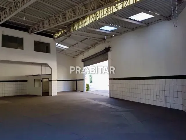Galpão / Barracão com 450m², para alugar, no bairro Vila Ribeiro de Barros em São Paulo