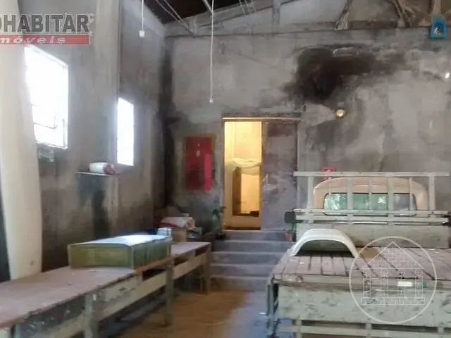 Galpão / Barracão com 450m², à venda, no bairro Jardim Três Marias em São Paulo