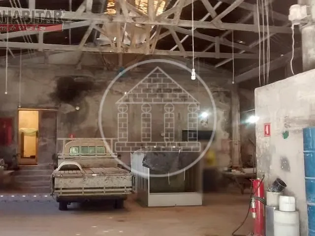 Galpão / Barracão com 450m², à venda, no bairro Jardim Três Marias em São Paulo