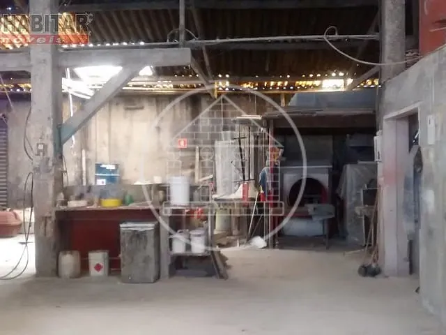 Galpão / Barracão com 450m², à venda, no bairro Jardim Três Marias em São Paulo