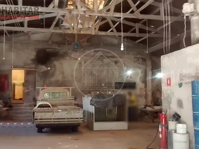 Galpão / Barracão com 450m², à venda, no bairro Jardim Três Marias em São Paulo