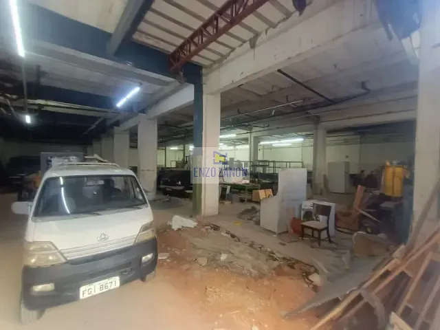 Galpão / Barracão com 500m², para alugar, no bairro Conceição em Diadema