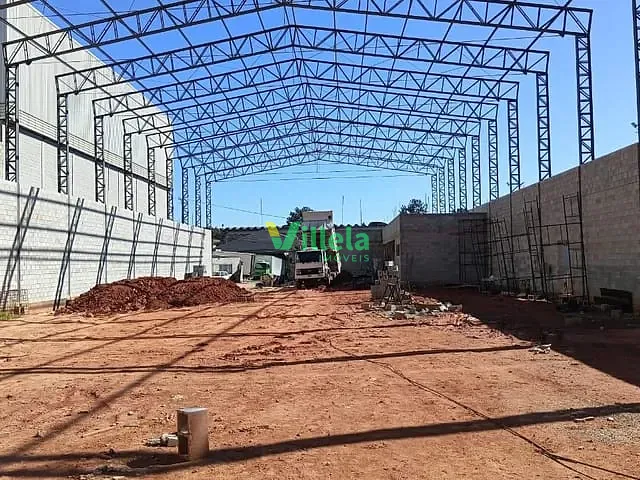 Galpão / Barracão com 3000m², para alugar, no bairro Una em Itaquaquecetuba