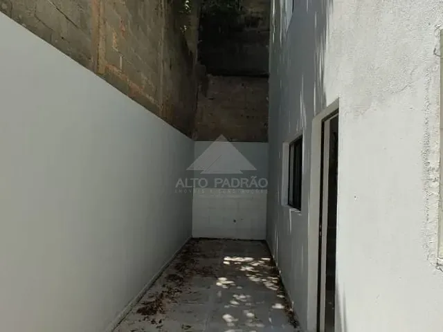Galpão / Barracão com 280m², para alugar, no bairro Jardim Sônia Maria em Mauá