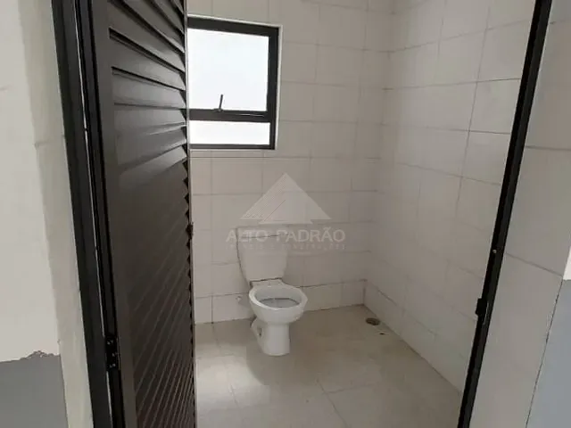 Galpão / Barracão com 280m², para alugar, no bairro Jardim Sônia Maria em Mauá