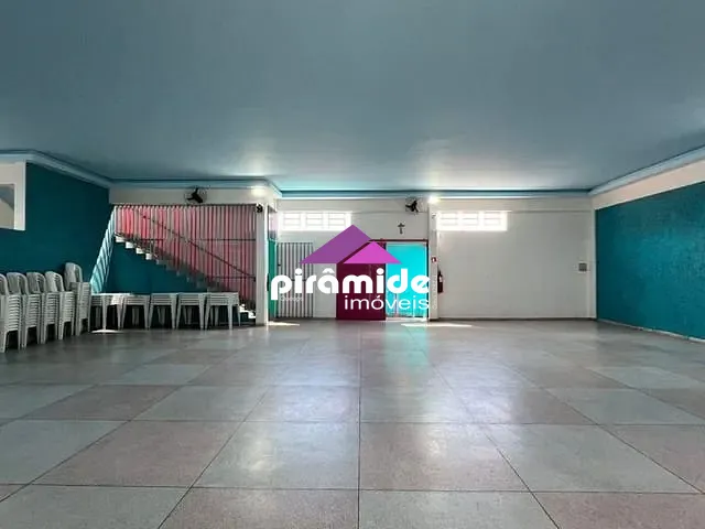 Galpão / Barracão com 500m², à venda, no bairro Jardim Altos de Santana em São José dos Campos