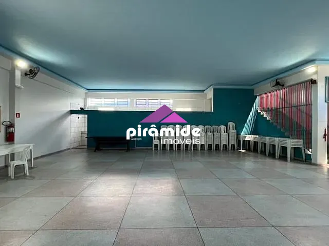 Galpão / Barracão com 500m², à venda, no bairro Jardim Altos de Santana em São José dos Campos