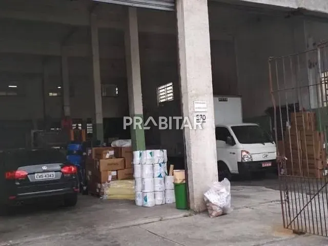 Galpão / Barracão com 526m², à venda, no bairro Vila Anastácio em São Paulo
