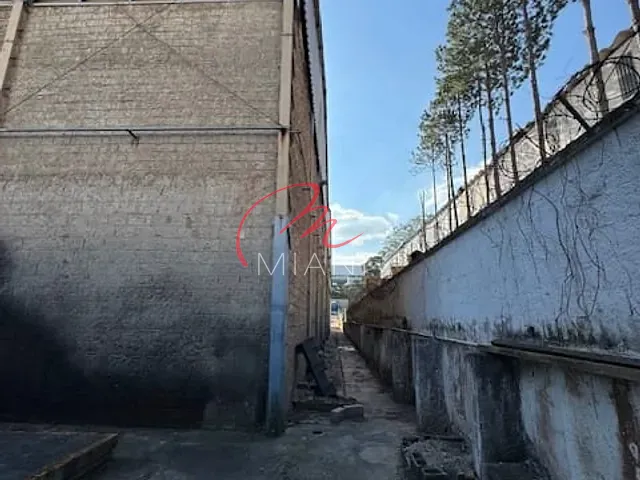 Galpão / Barracão com 11500m², para alugar, no bairro Industrial Anhangüera em Osasco