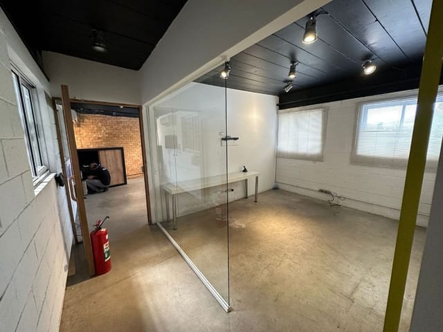 Galpão / Barracão com 1359m², para alugar, no bairro Paraíso (Polvilho) em Cajamar