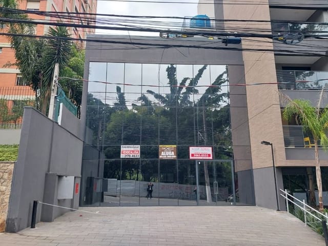 Galpão / Barracão com 933m², à venda, no bairro Pinheiros em São Paulo