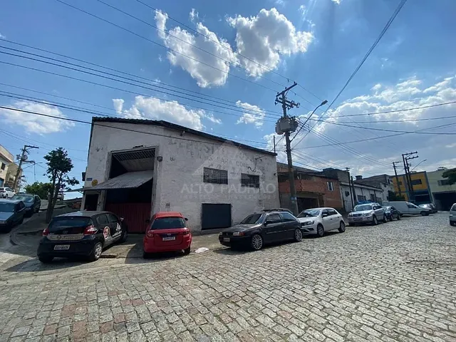 Galpão / Barracão com 287m², à venda, no bairro Vila Carlina em Mauá