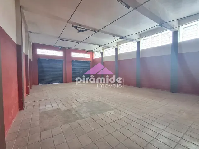 Galpão / Barracão com 315m², à venda, no bairro Centro em Caraguatatuba