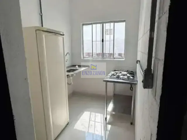 Galpão / Barracão com 300m², para alugar, no bairro Nova Petrópolis em São Bernardo do Campo