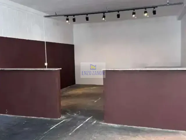 Galpão / Barracão com 300m², para alugar, no bairro Nova Petrópolis em São Bernardo do Campo