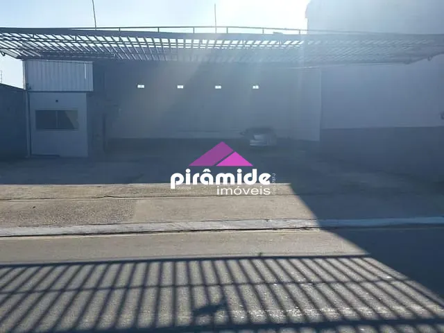 Galpão / Barracão com 300m², à venda ou para alugar, no bairro Vila Menino Jesus em Caçapava