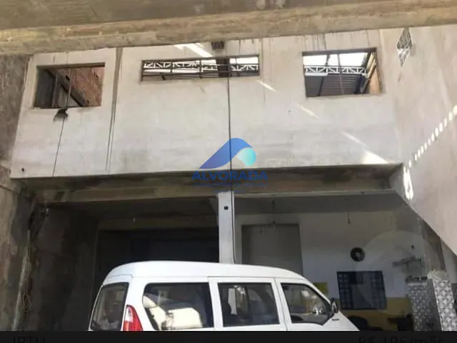 Galpão / Barracão com 250m², à venda, no bairro Vila Antônio Augusto Luiz em Caçapava