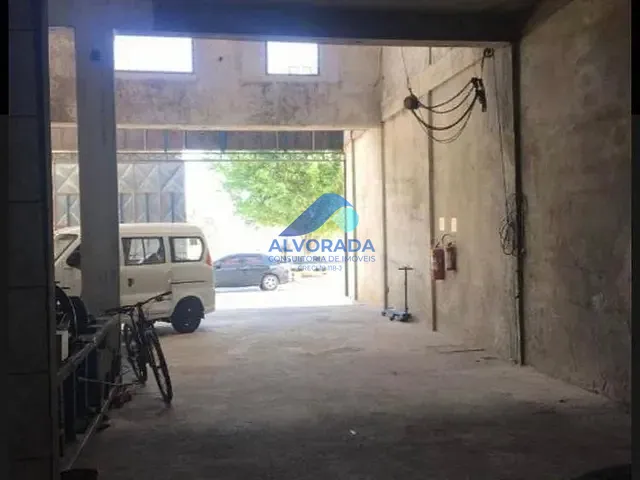 Galpão / Barracão com 250m², à venda, no bairro Vila Antônio Augusto Luiz em Caçapava