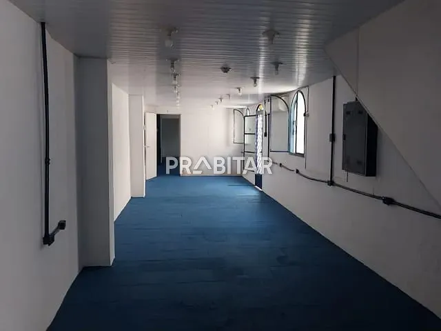 Galpão / Barracão com 195m², à venda, no bairro Vila Anastácio em São Paulo