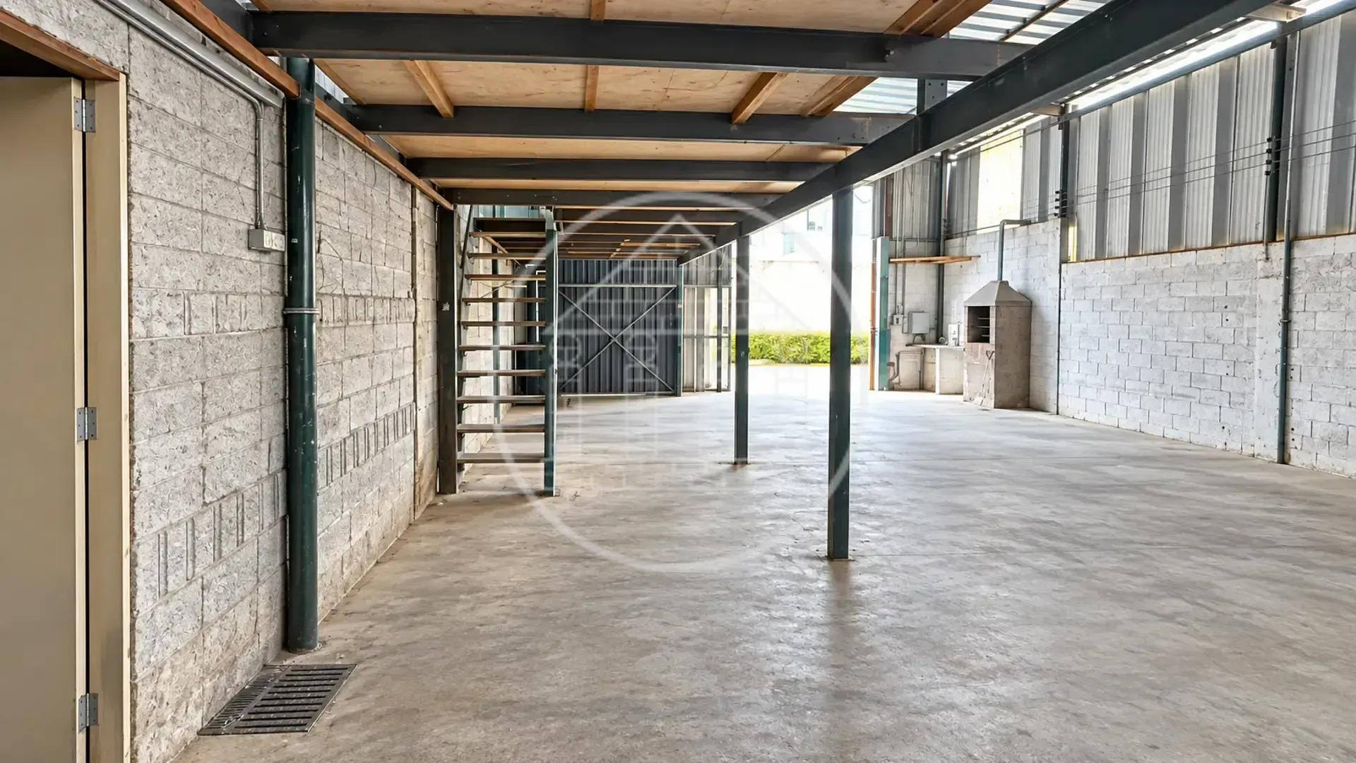 Depósito-Galpão, 80 m² - Foto 13