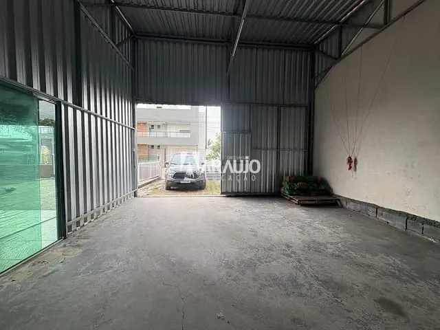 Galpão / Barracão para alugar, no bairro Meia Praia em Navegantes