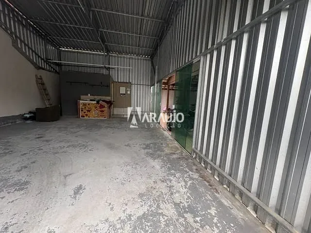 Galpão / Barracão para alugar, no bairro Meia Praia em Navegantes