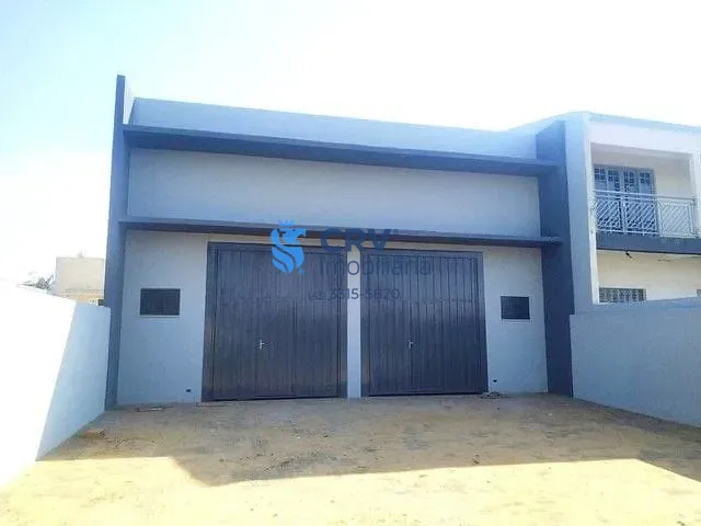 Galpão / Barracão com 255m², à venda, no bairro Aragarça em Londrina