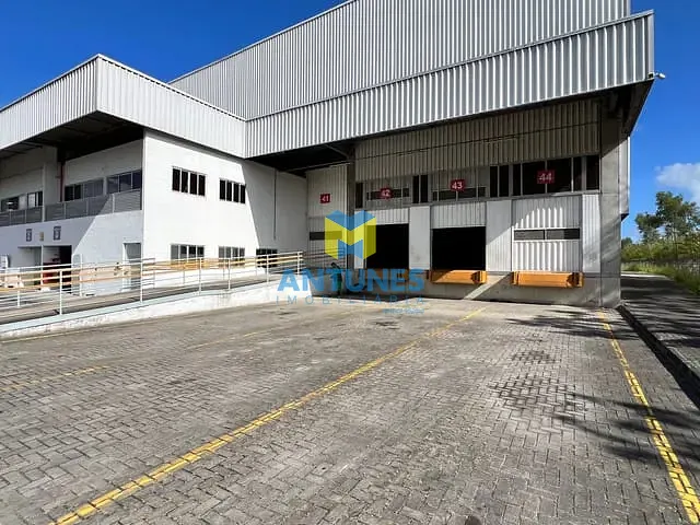 Galpão / Barracão com 1002m², para alugar, no bairro Prazeres em Jaboatão dos Guararapes