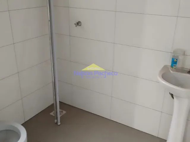 Galpão / Barracão com 200m², à venda, no bairro Jardim São Pedro em Capivari
