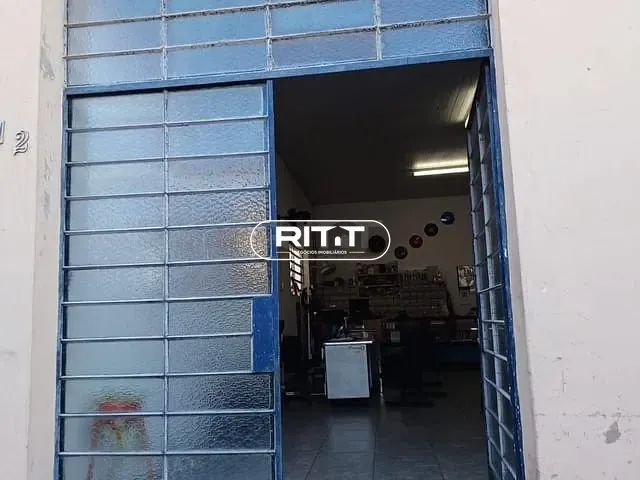 Galpão / Barracão com 1700m², para alugar, no bairro Jardim Nova Europa em Campinas