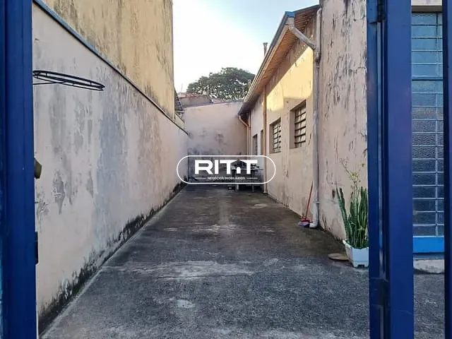 Galpão / Barracão com 1700m², para alugar, no bairro Jardim Nova Europa em Campinas