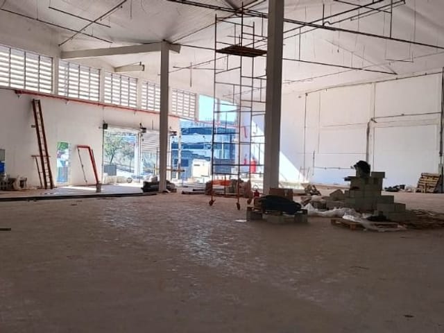 Galpão / Barracão com 1200m², à venda, no bairro Vila Jaraguá em São Paulo