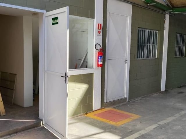 Galpão / Barracão com 1200m², à venda, no bairro Vila Jaraguá em São Paulo