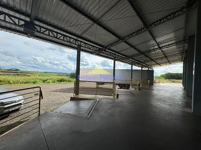 Galpão / Barracão com 7000m², para alugar, no bairro Distrito Industrial de Rafard Doutor Alcides Brunelli em Rafard