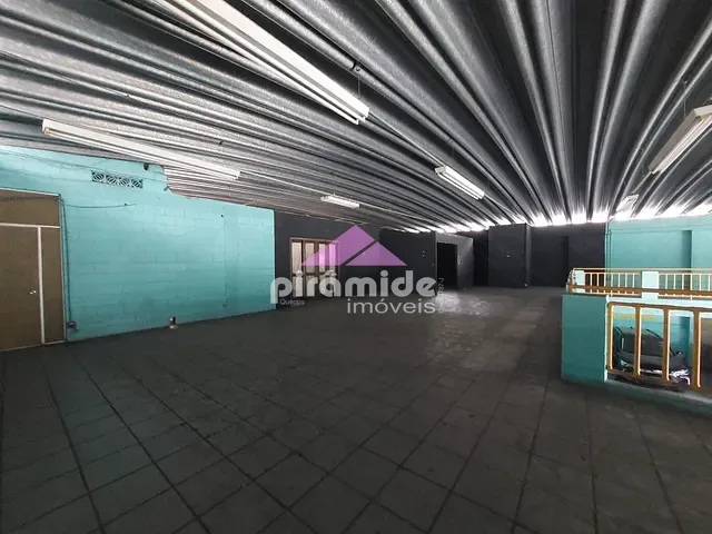 Galpão / Barracão com 1128m², para alugar, no bairro Centro em São José dos Campos