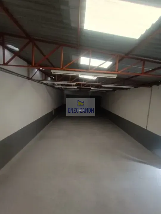 Depósito-Galpão, 350 m² - Foto 1